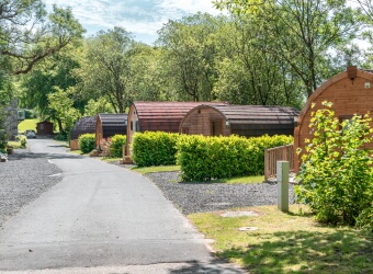 Hill of Oaks Caravan & Lodge Park