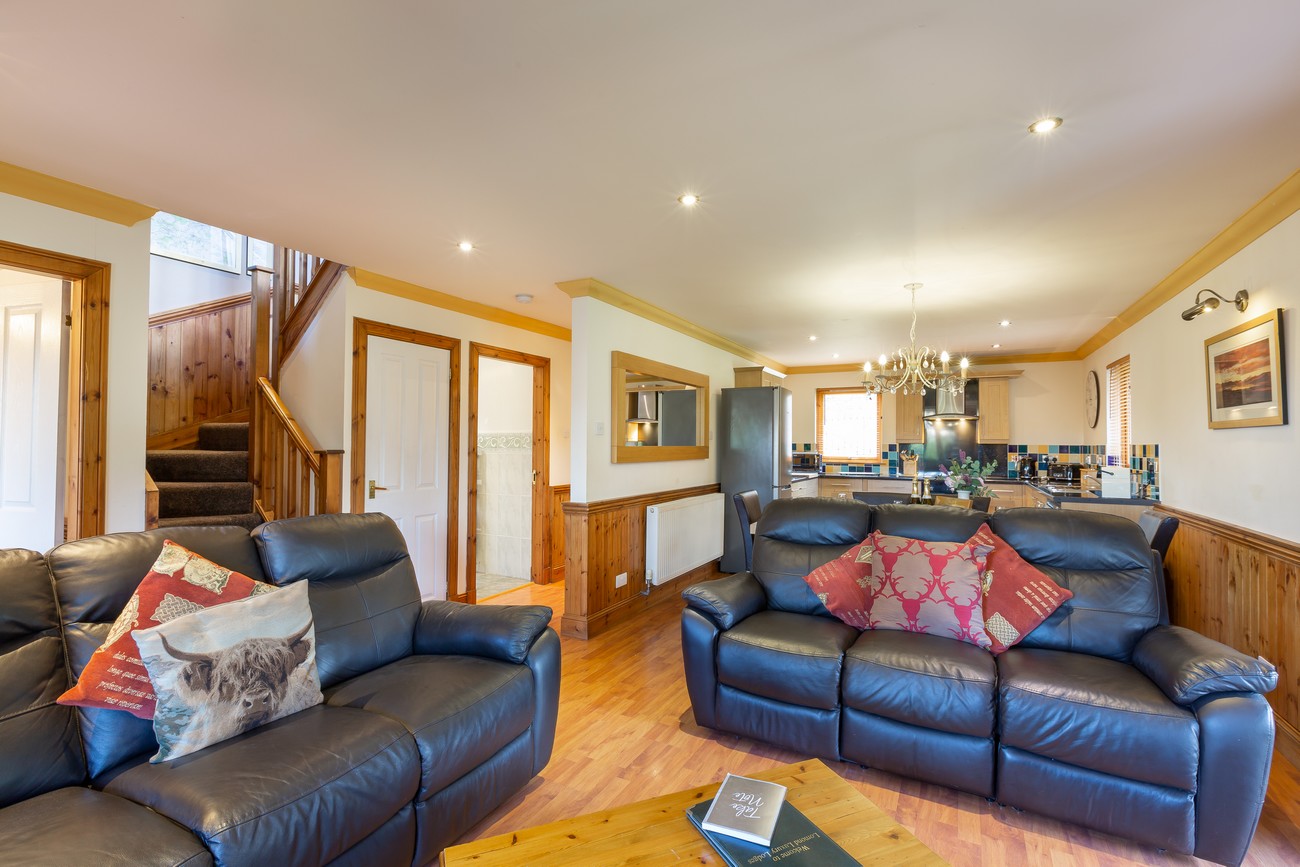 Montrose Superlodge with Hot Tub and Sauna Michael Paul Holidays