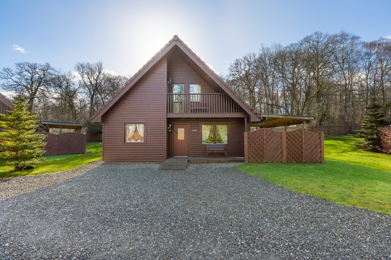 Montrose Superlodge with Hot Tub and Sauna Michael Paul Holidays