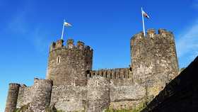 Canaerfon Castle