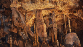 Kents Cavern