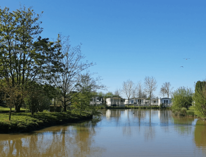Fishing holidays in Lincolnshire Sycamore Farm Park