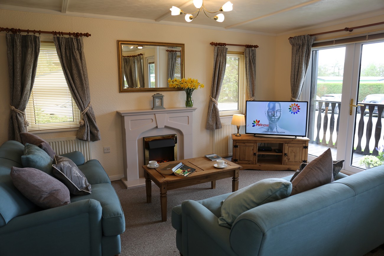 Lodge No 1, Standard 2 Bed, Arrow Bank Country Holiday Park, nr Leominster