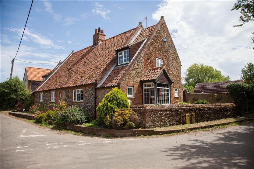 Columbine Cottage Holme Next The Sea Norfolk Michael Paul Holidays