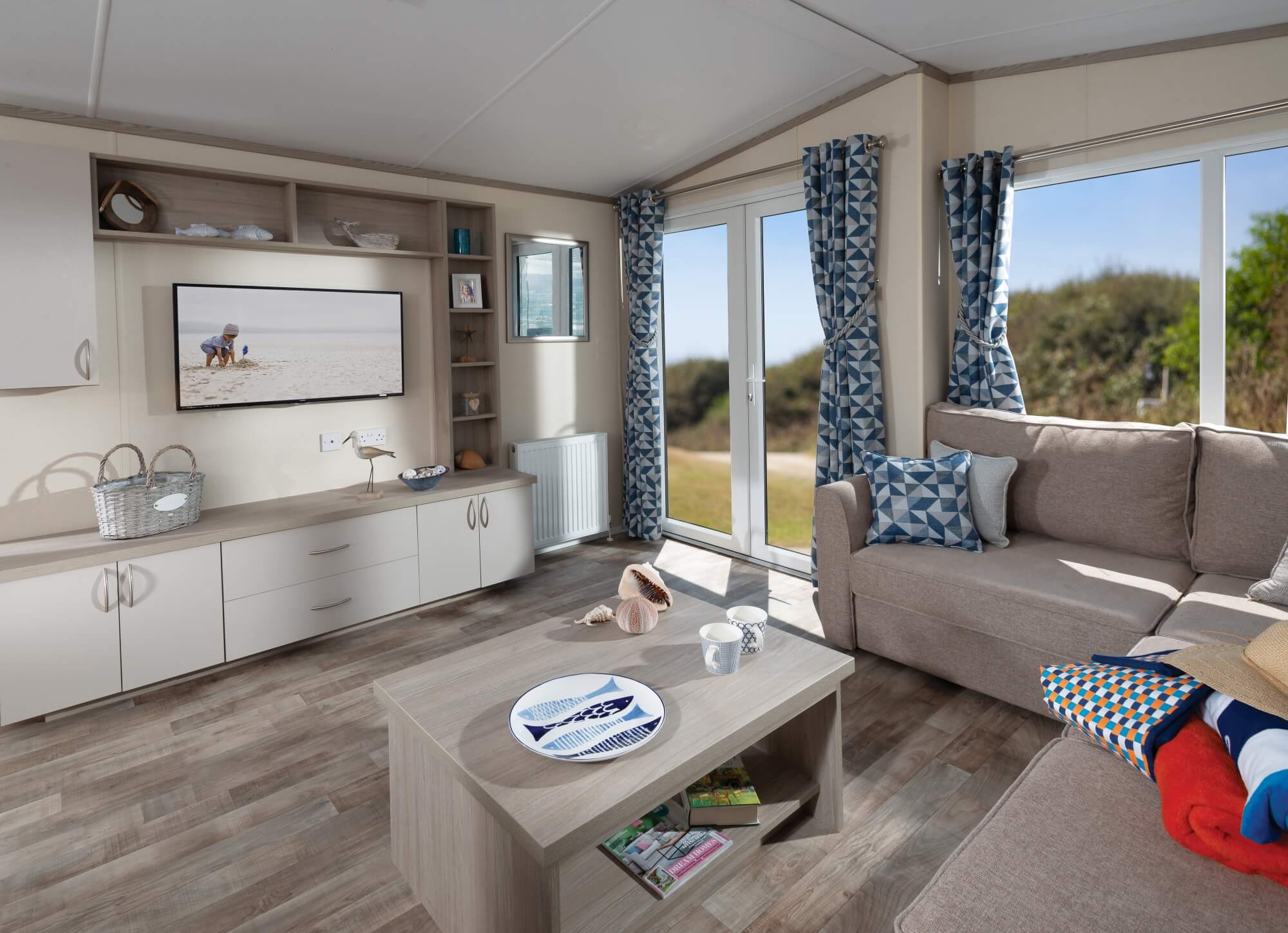 Superior 3-Bed Caravan, Pet Friendly, Newperran Holiday Resort, nr Newquay