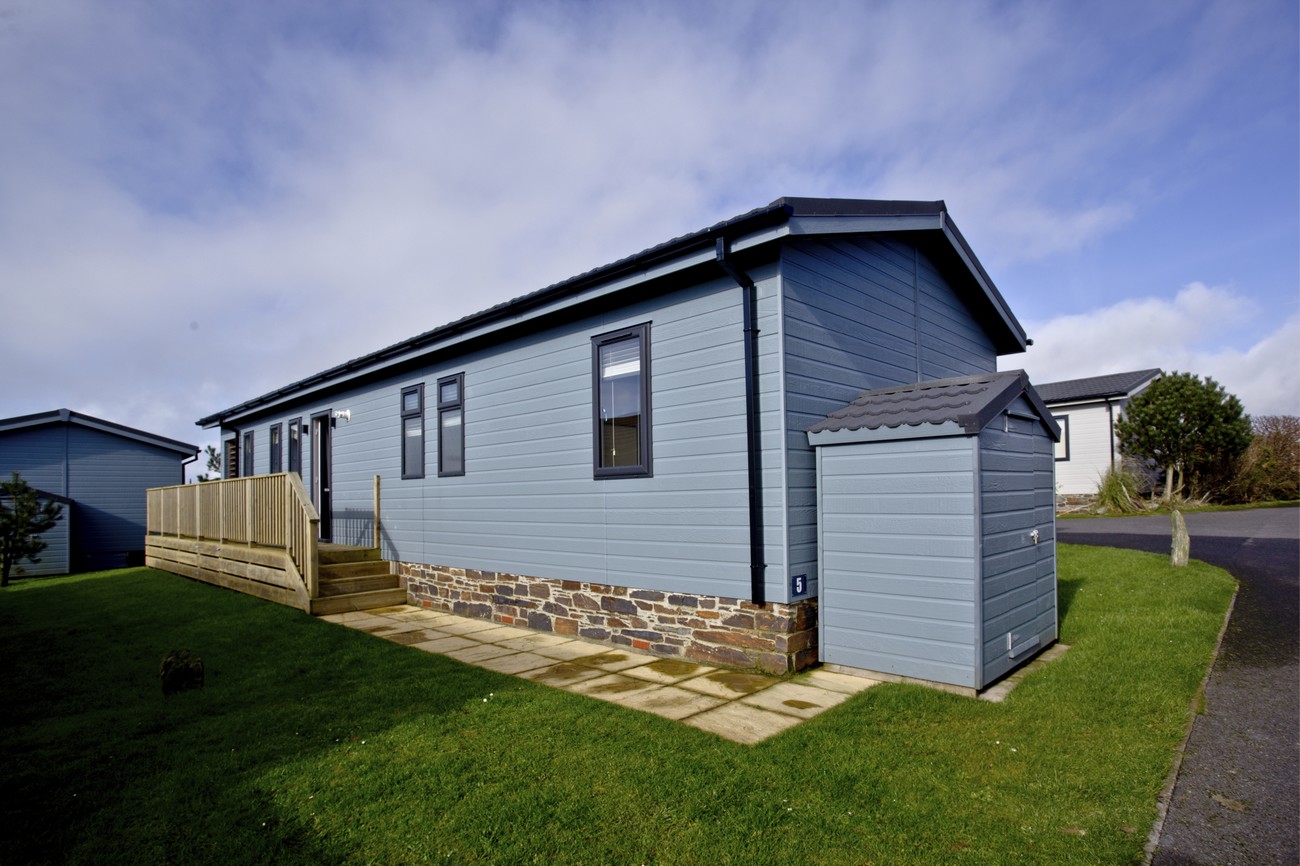 Sea The Stars, 3-Bed Lodge, Salcombe Retreat, Devon