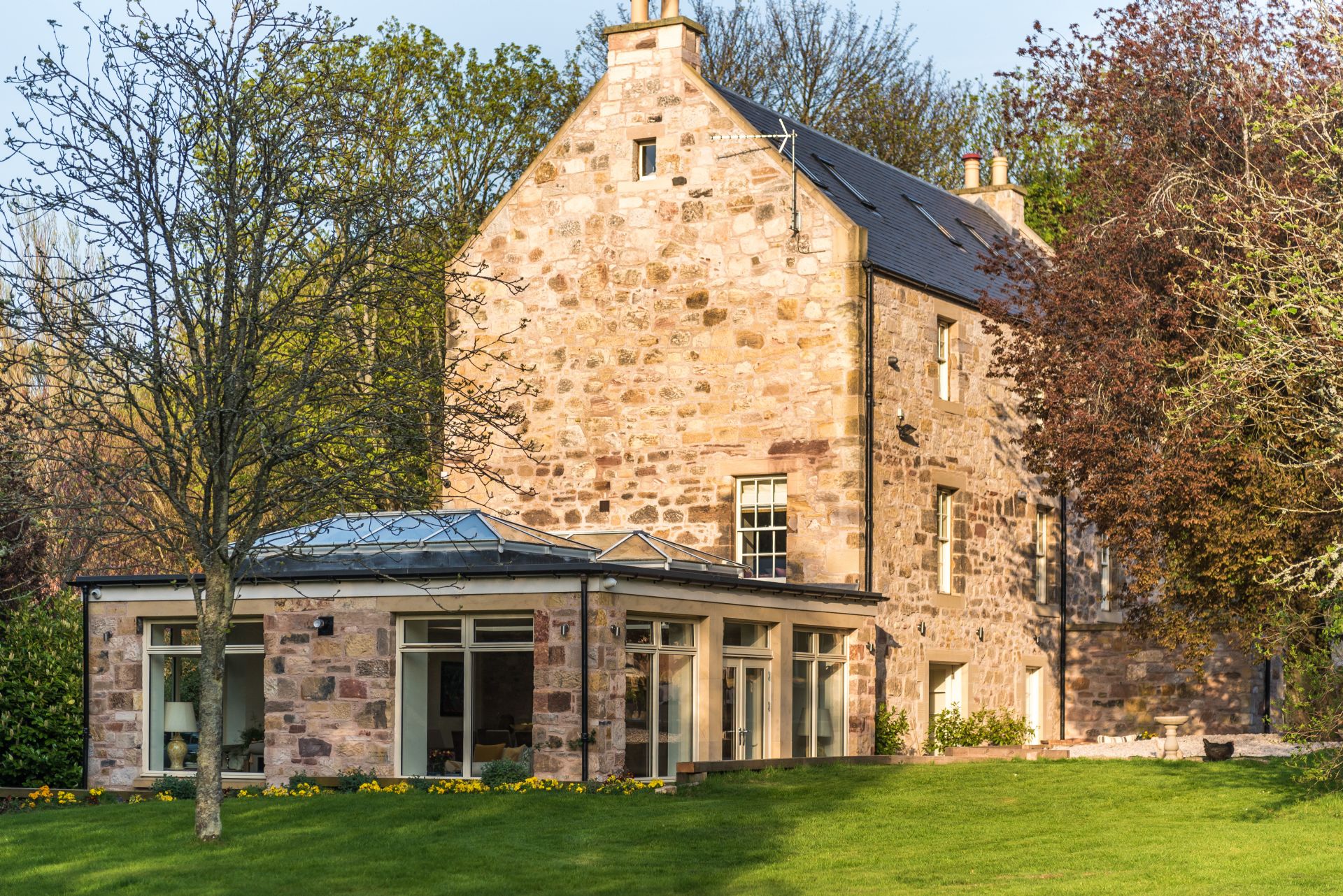 The Old Millhouse, Dalkeith, nr Edinburgh Michael Paul Holidays