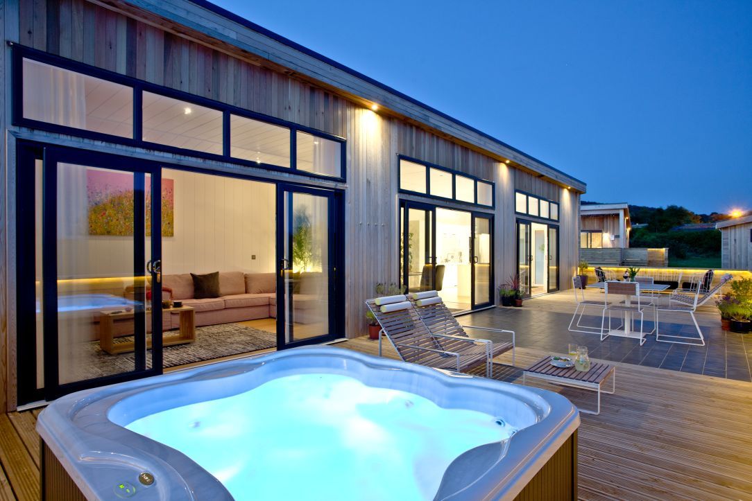 Cheddar Pink EcoLodge, Luxury Lodges with Hot Tubs in Somerset