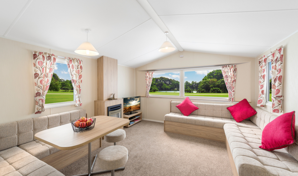 2 bed Classic 10' Caravan, Snowdonia Holiday Park
