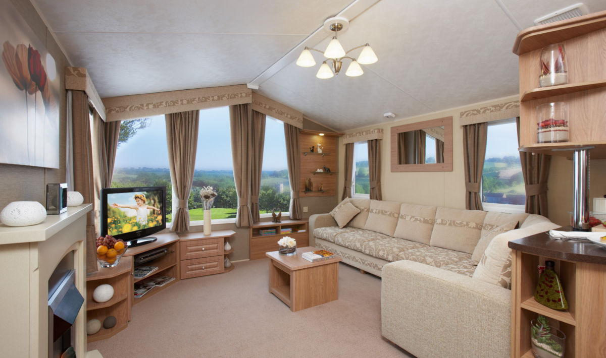 Platinum with Deck 2 bed Caravan, Cornwall Beach Resort