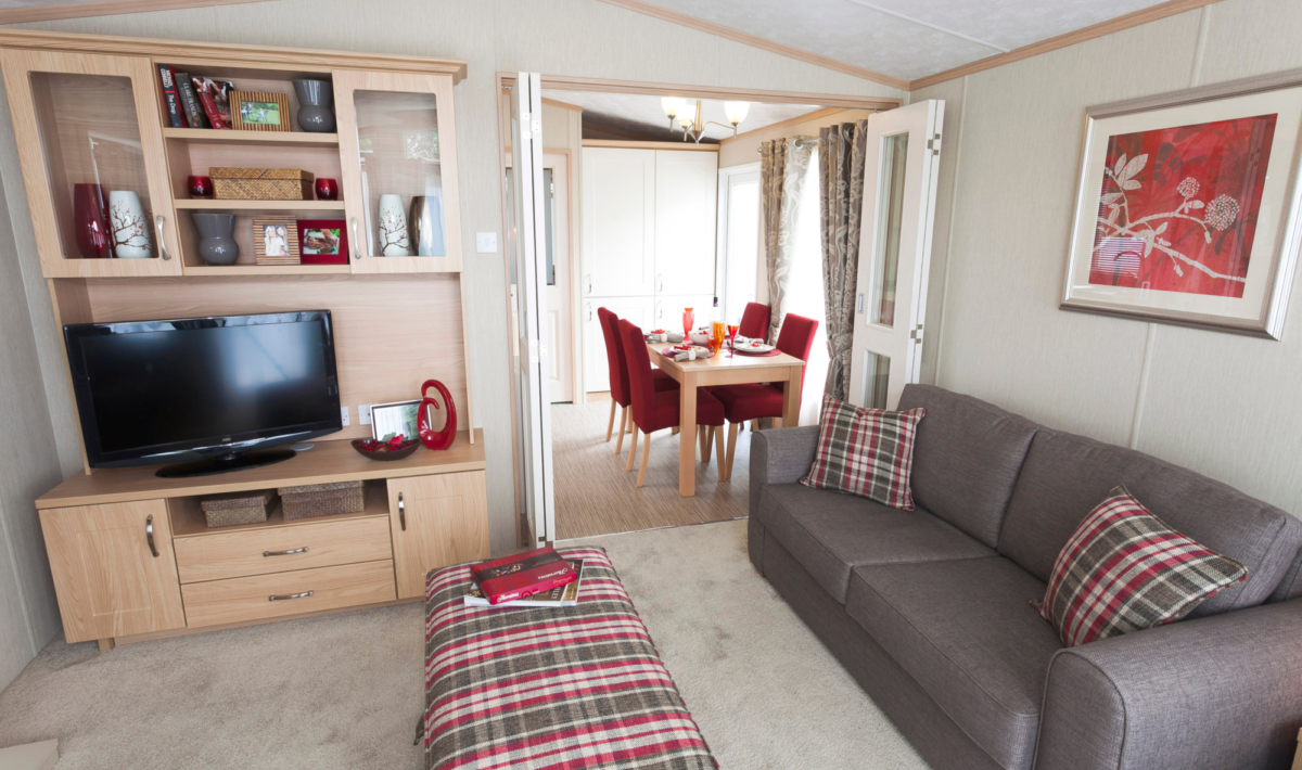 Pet-friendly Platinum with Deck 3 bed caravan, Cornwall Beach Resort