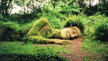 sleeping natural statue at the lost gardens of heligan